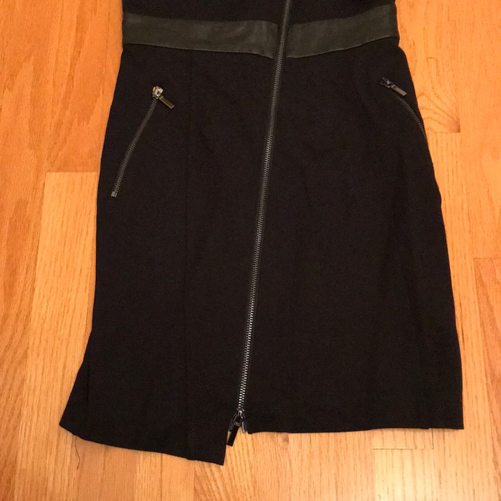 A. Moss Dress - Picture 3 of 4